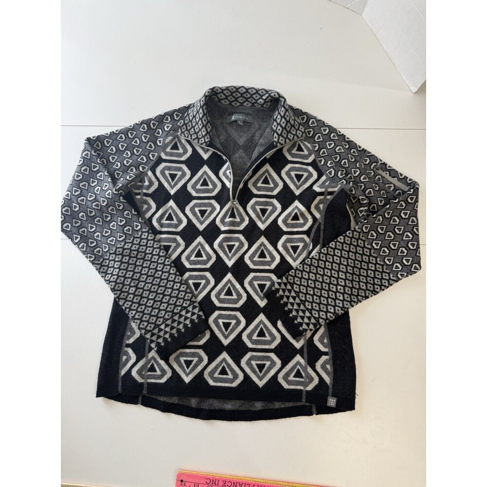 Title Nine Sweater Womens L Merino Wool Blend Quarter Zip Geometric Pullover